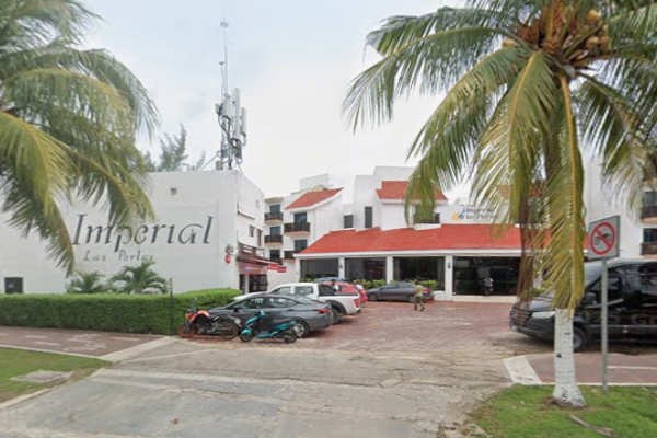Estacionamiento del Hotel Imperial Las Perlas Cancún